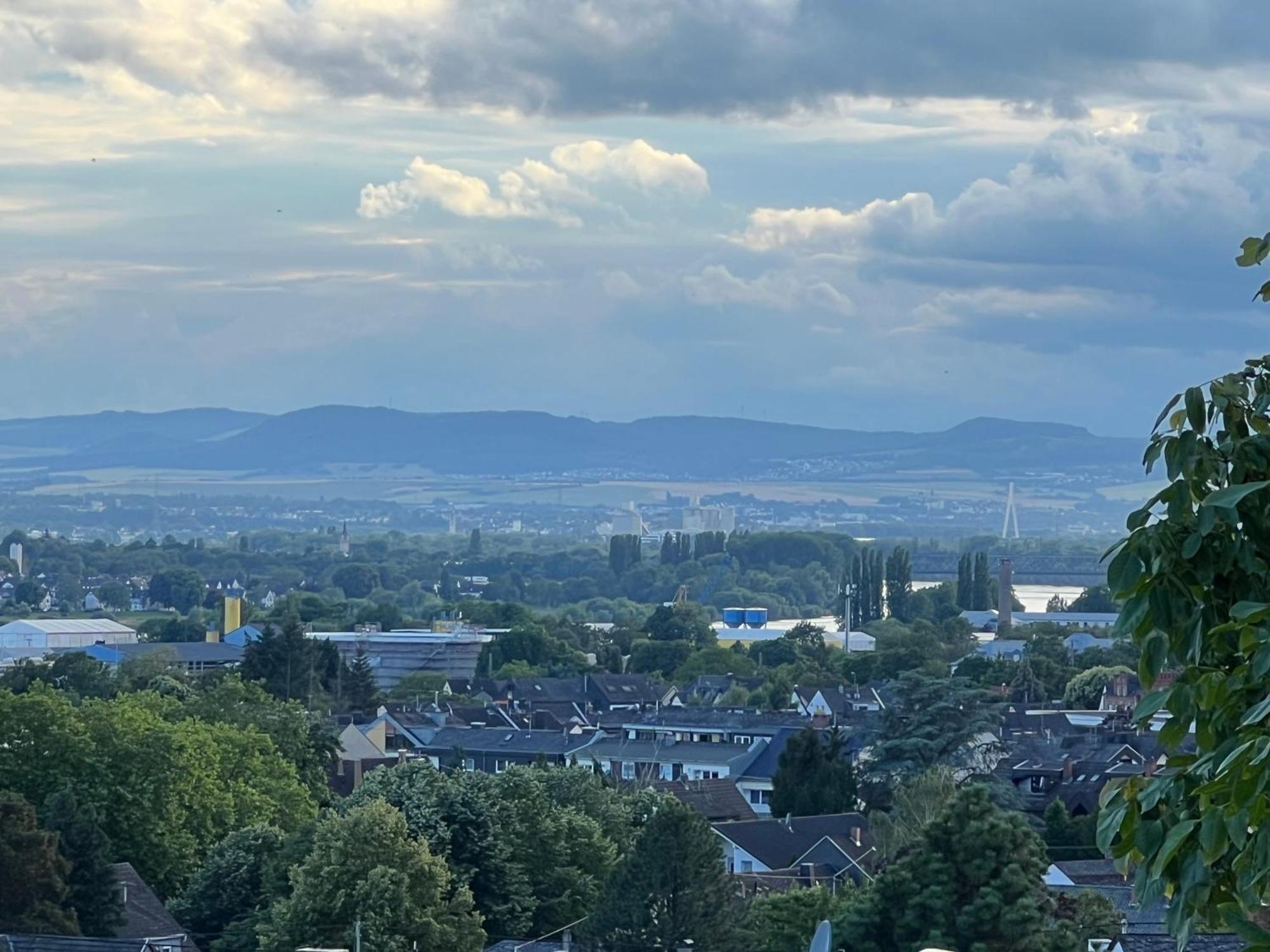 Wohnung Mit Schoenem Aussicht Bendorf Exterior foto